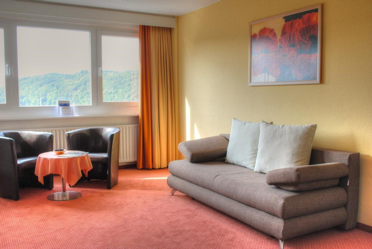 Bedroom 3, Opal Hotel, Birkenfeld