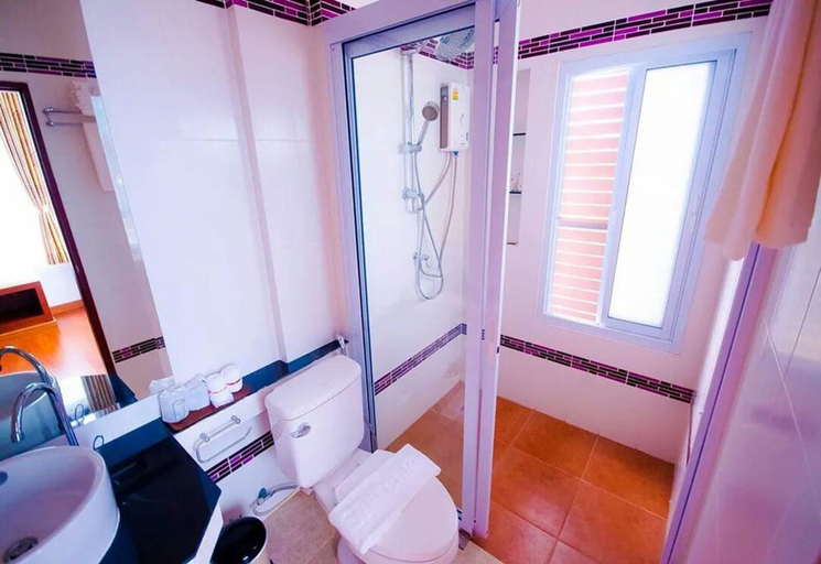 Bathroom 5, FIG Boutique Hotel, Mueang Kamphaeng Phet