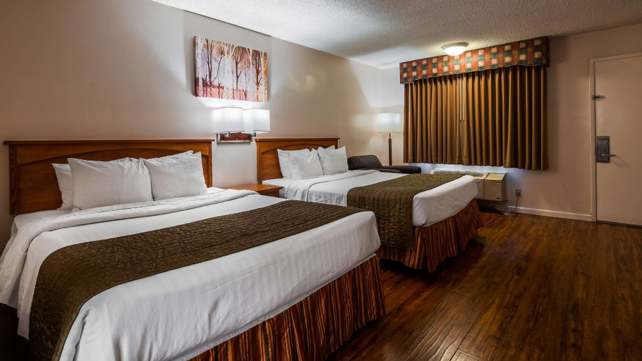 Bedroom 3, SureStay Hotel by Best Western Tehachapi, Kern