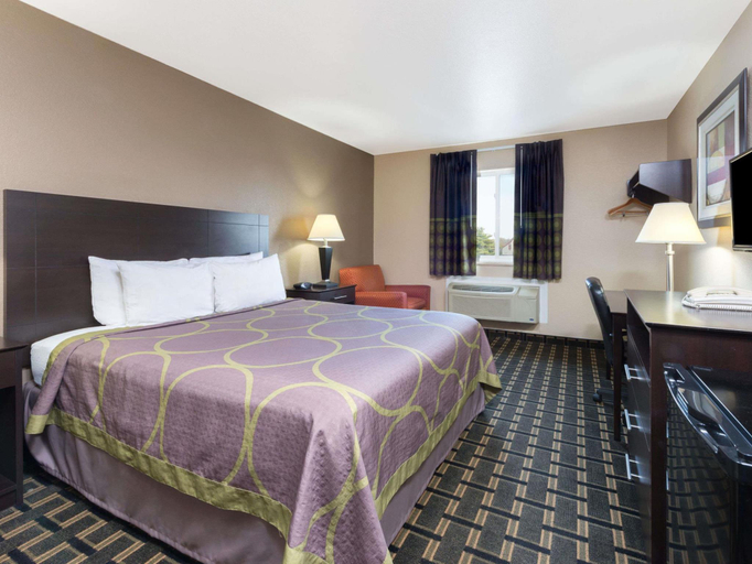 Bedroom 3, Super 8 By Wyndham Springfield East, Sangamon
