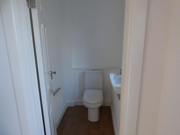 Bathroom 3, Harvey House, Derbyshire