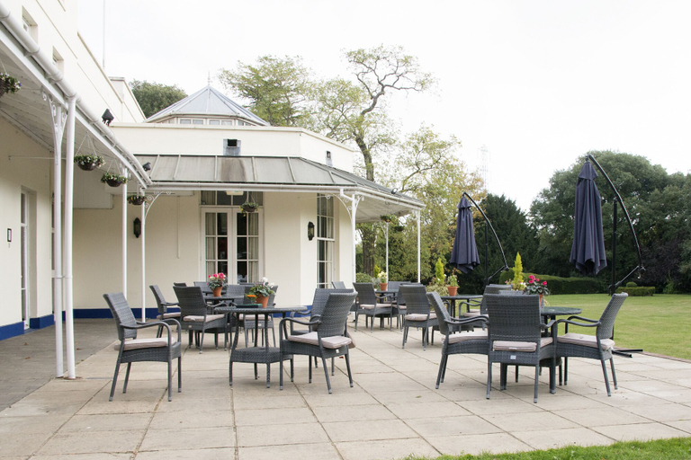 Food & Drinks 4, Mercure Thurrock Stifford Hall, Thurrock