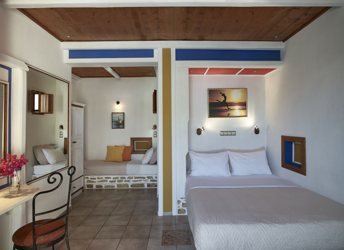 Bedroom 3, Polikandia Hotel, South Aegean