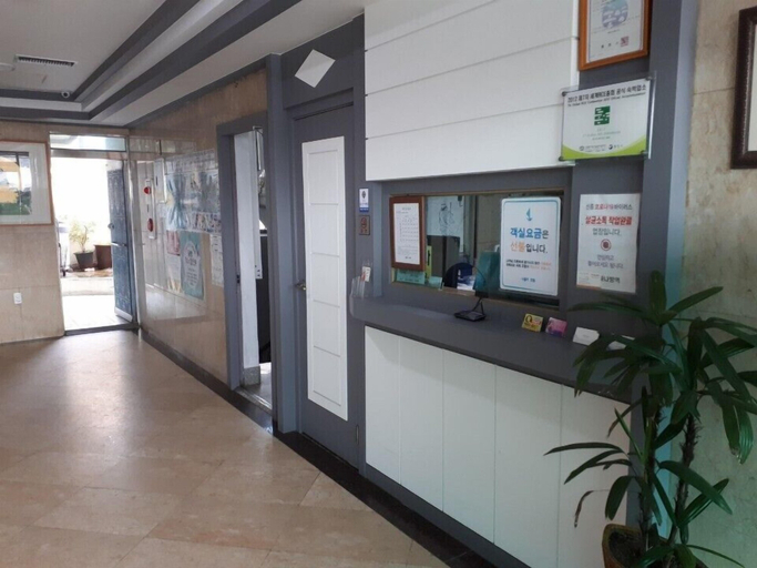 Others 5, Hotel Napoli, Tongyeong