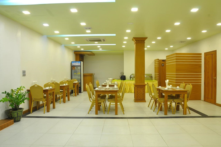 Food & Drinks 4, Paragon Hotel, Mandalay