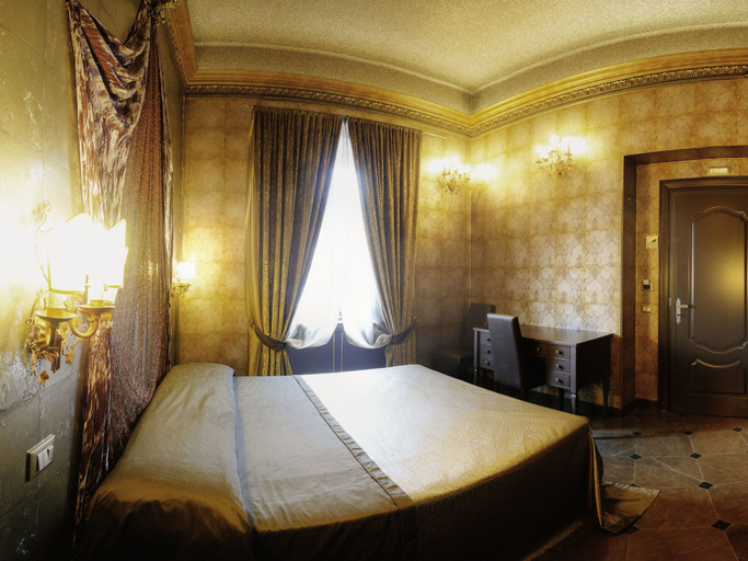 Bedroom 4, Antica Dimora Delle Cinque Lune, Rome