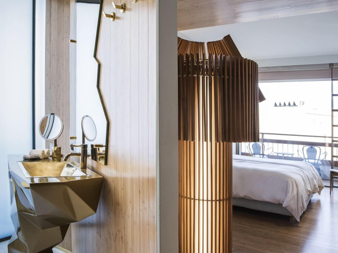 Bedroom 3, New Hotel, Attica