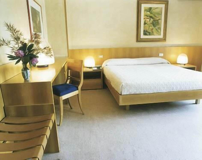 Bedroom 4, Hotel Due Mori, Padua