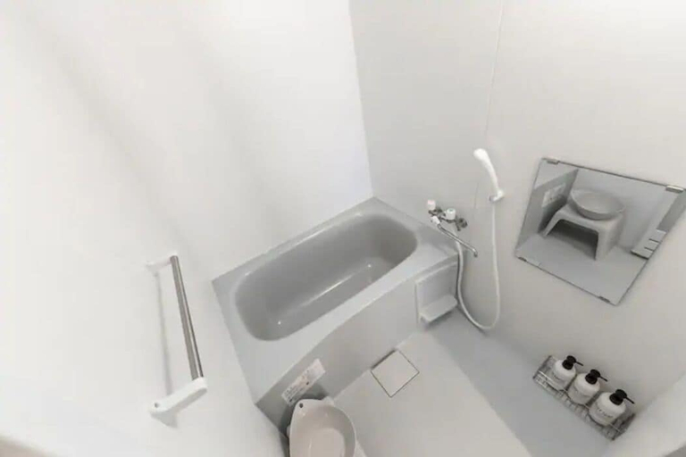 Bathroom 3, Stardust, Sapporo