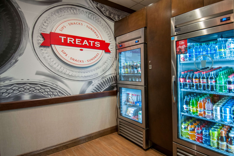 Food & Drinks 5, Hampton Inn Opelousas, Saint Landry