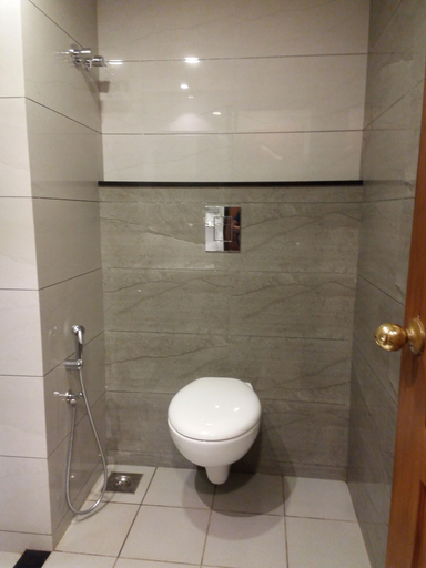 Bathroom 4, Bhasuri Inn Guruvayoor, Thrissur