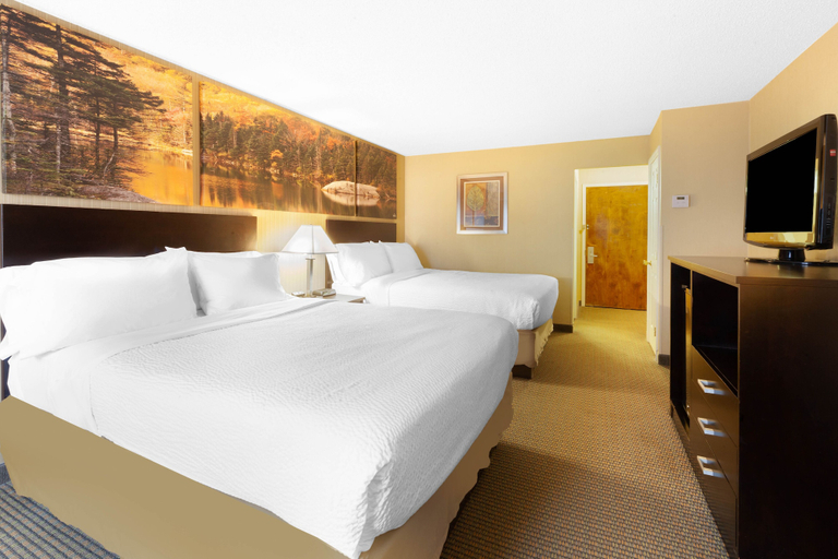 Bedroom 4, Days Inn by Wyndham Plattsburgh, Clinton