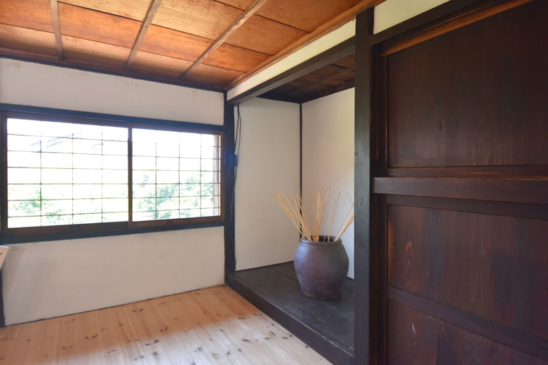 Others 4, Izu-Taga Studio, Atami