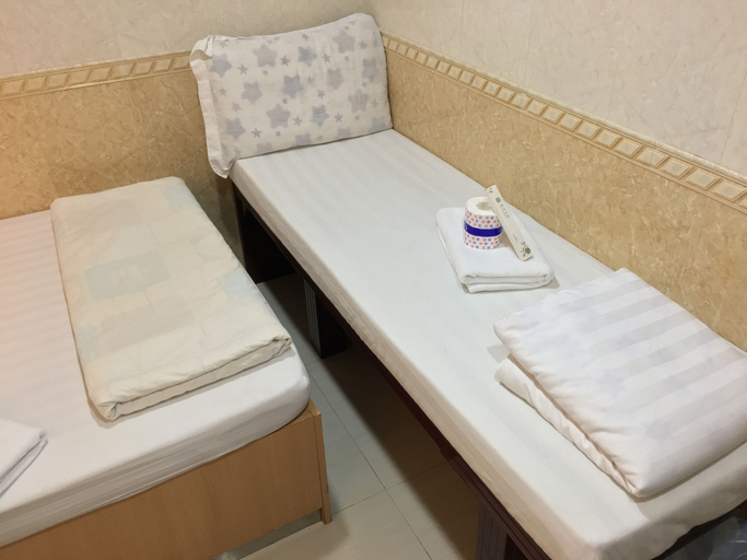 Bedroom 4, Everest Guest House, Kowloon