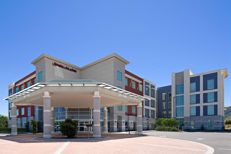 Exterior & Views 1, Hampton Inn & Suites Gilroy, Santa Clara