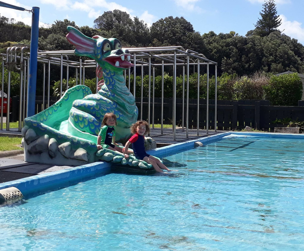 Sport & Beauty 3, Opunake Beach Kiwi Holiday Park, South Taranaki