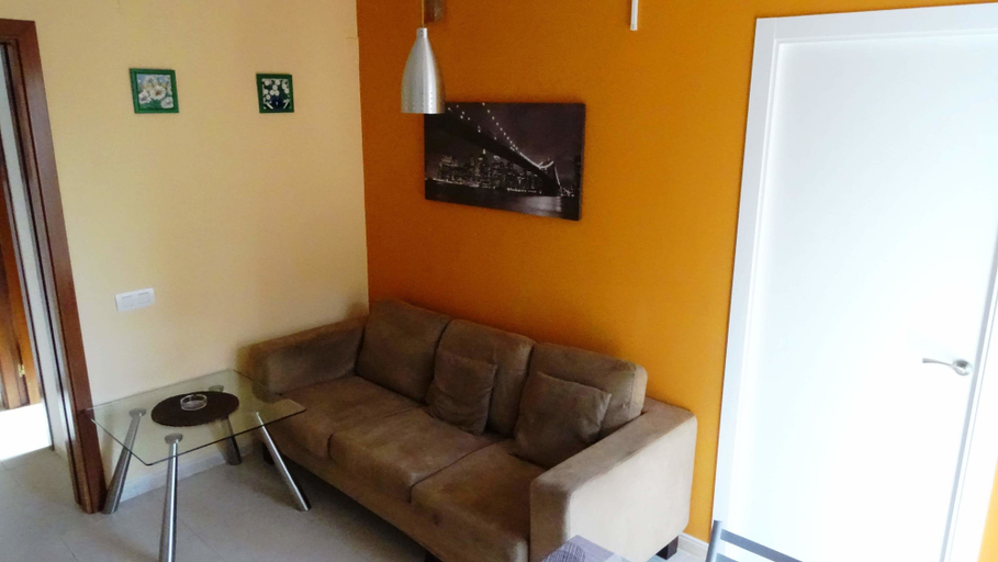 Others 5, Esquirol Cambrils, Tarragona
