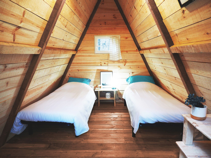 Hoya Surf Camp, Landes