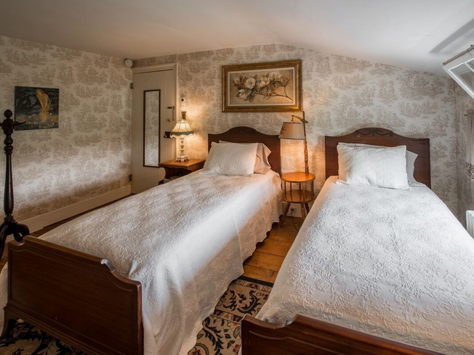 Bedroom 3, The Neighbour House B&B, Morris