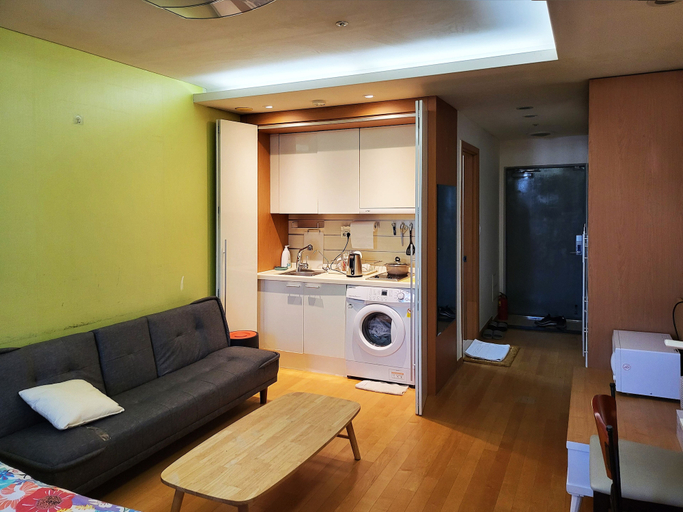 Others 4, Khan Residence, Gangnam
