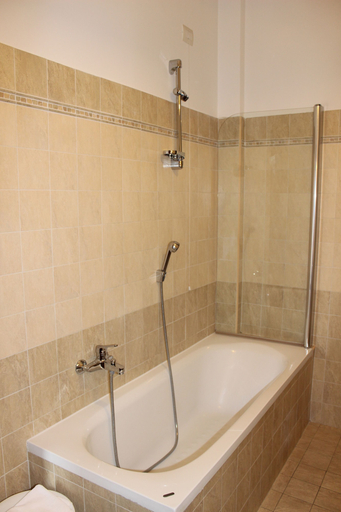 Bathroom 3, Il Casaletto dei Ludi, Roma