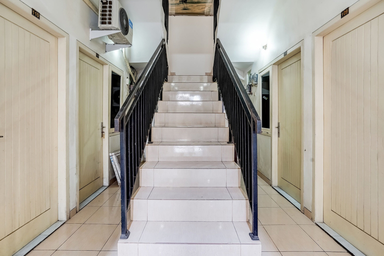 Others 5, OYO 91361 Benlin D'kost Syariah, Surabaya