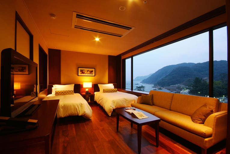 Bedroom 3, Hotel Kinparo, Toyooka