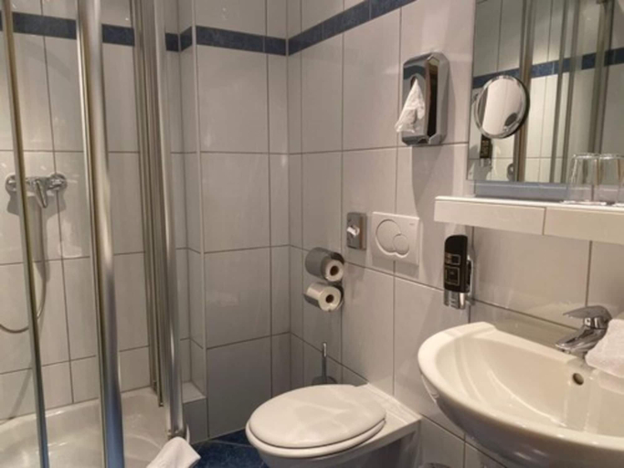 Bathroom 4, Hotel Zwei Mohren, Rheingau-Taunus-Kreis