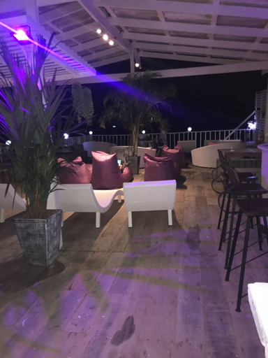 Food & Drinks 4, Karoon23, Hua Hin