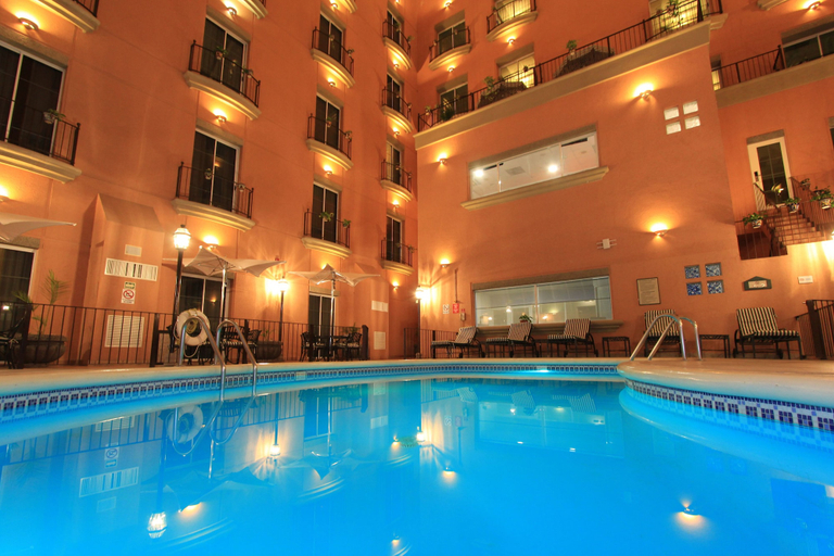 Sport & Beauty 4, Holiday Inn Express SILAO-AEROPUERTO BAJIO by IHG, Silao
