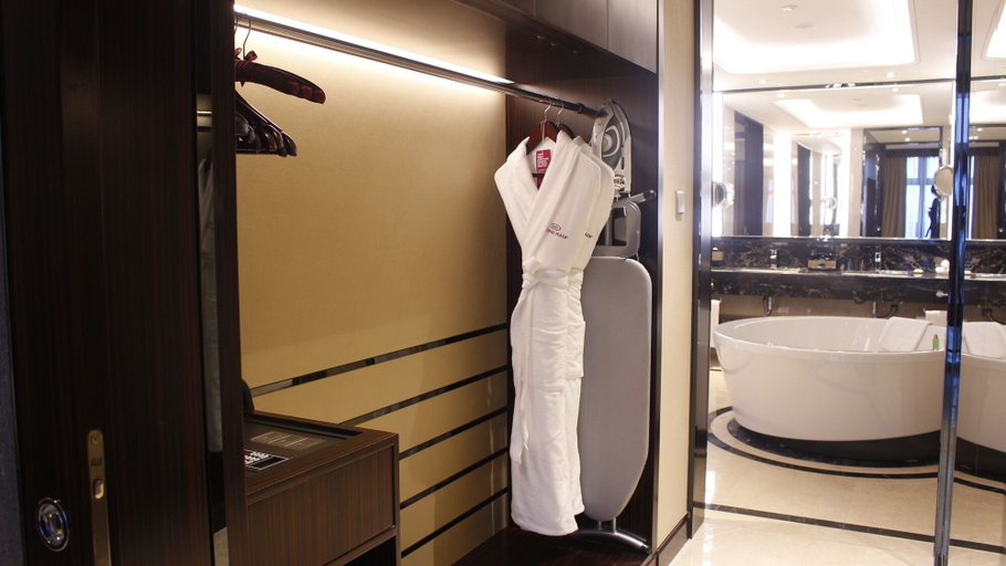 Bathroom 4, Junluxe Hotel Guangzhou Zengcheng, Guangzhou
