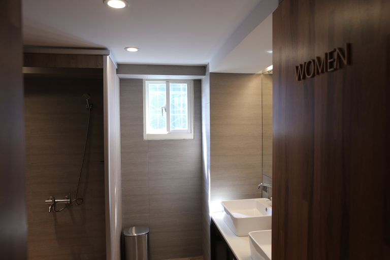 Bathroom 4, Daan Park Hotel - Hostel, Taipei City