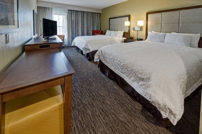 Bedroom 2, Hampton Inn By Hilton Concord/Kannapolis, Cabarrus