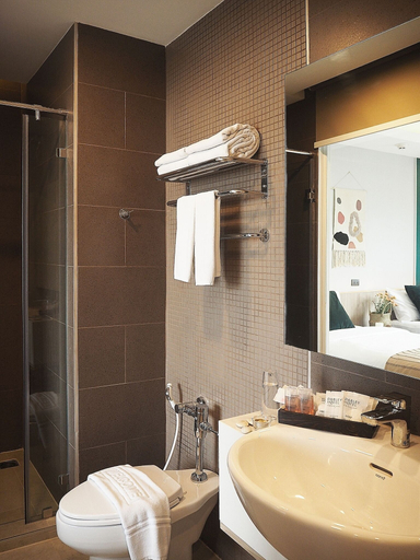 Bathroom 4, Darley Hotel Chiangmai, Muang Chiang Mai