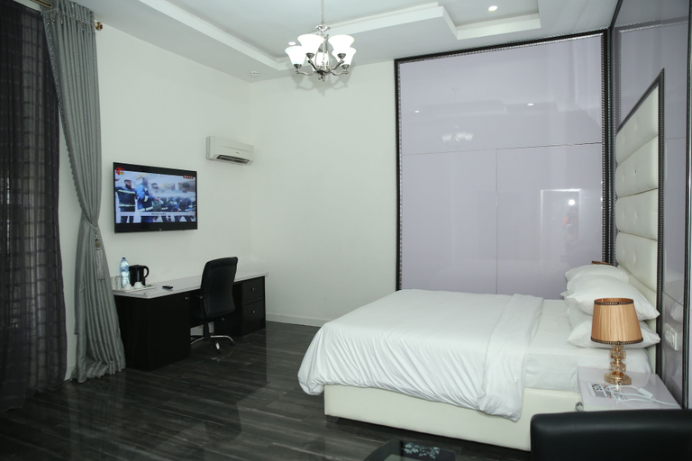 Bedroom 3, PoshLux Executive Hotel, Ikpoba-Okha
