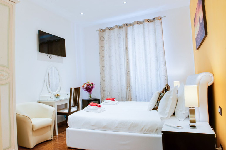 Bedroom 4, Lh Royal Suites, Rome