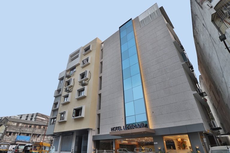 Exterior & Views 2, Hotel Le Grand, Surat