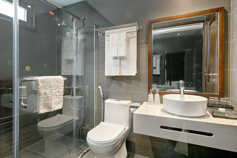 Bathroom 3, Cosmos Hotel Danang, Da Nang