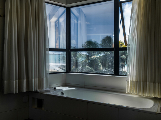 Bathroom 5, Bessa Beach Hotel, João Pessoa