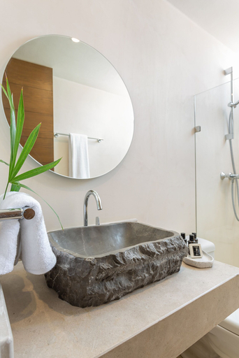 Bathroom 4, Ophelia Tulum Condo in Aldea Zama, Cozumel