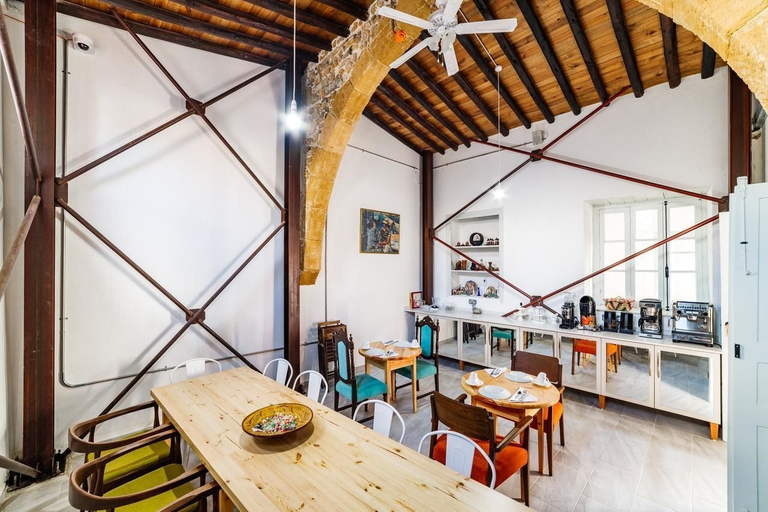Food & Drinks 5, Nicosia Eagle Eye Boutique Hotel