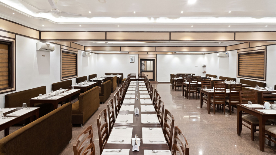 Food & Drinks 5, Niranjana Hotel, Gaya