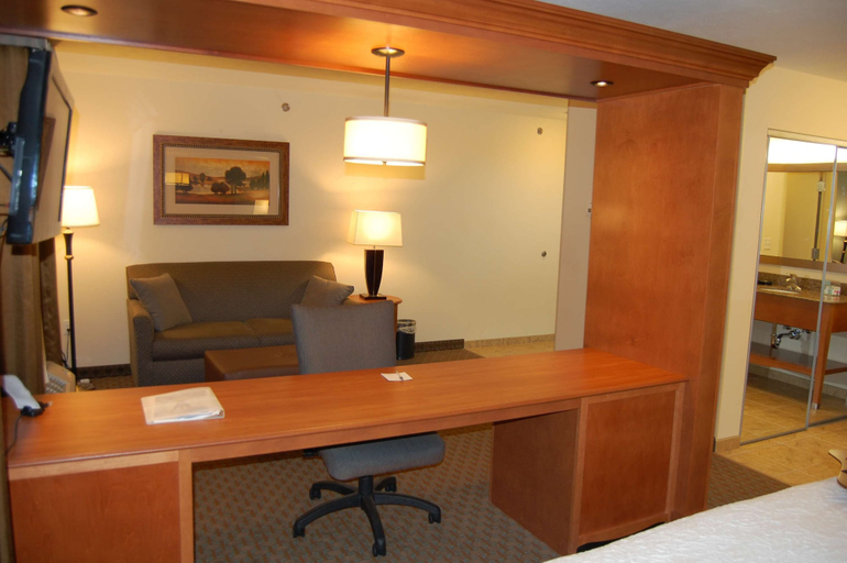 Others 5, Hampton Inn Sidney NE, Cheyenne