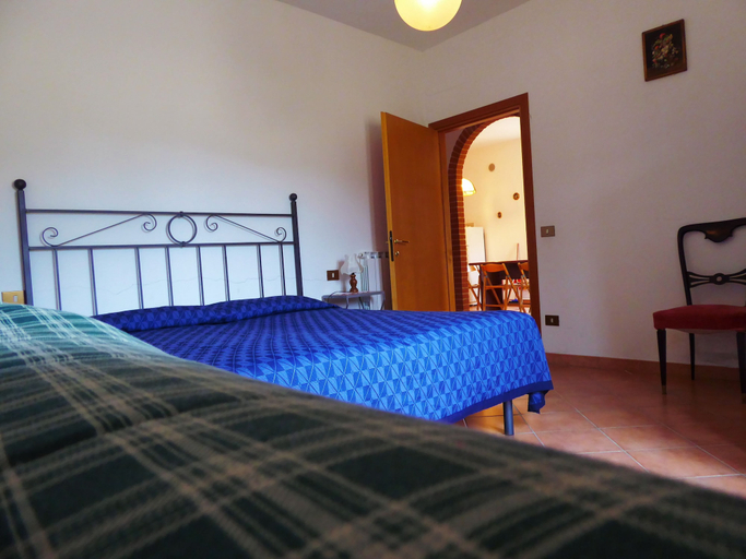 Bedroom 3, San Bernardino del Lago, Siena