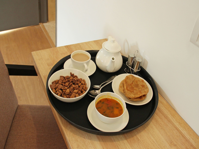 Food & Drinks, OYO 12498 Hotel Sea Rock, Jabalpur