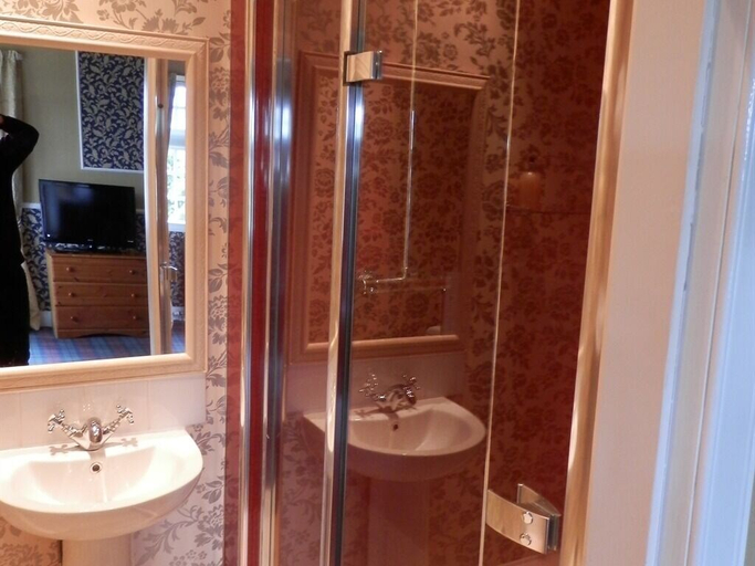 Bathroom 3, The Glen Guesthouse, Scottish Borders
