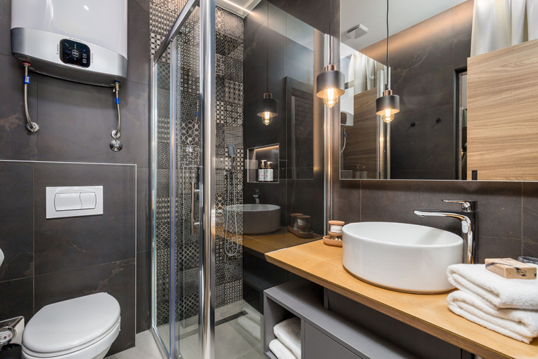 Bathroom 3, Luxury Number 1 Apartments, Rijeka