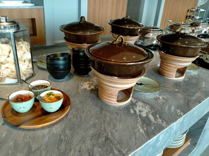 Food & Drinks 28