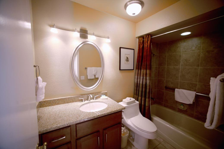 Bathroom 4, 4 Seasons at Desert Breezes, Riverside
