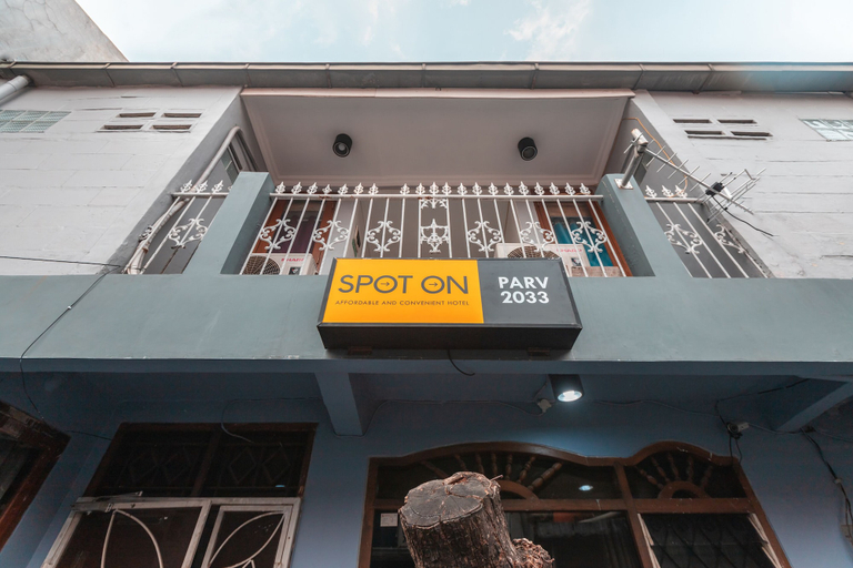 Exterior & Views 2, SPOT ON 2033 Kayumanis Homestay Syariah, East Jakarta